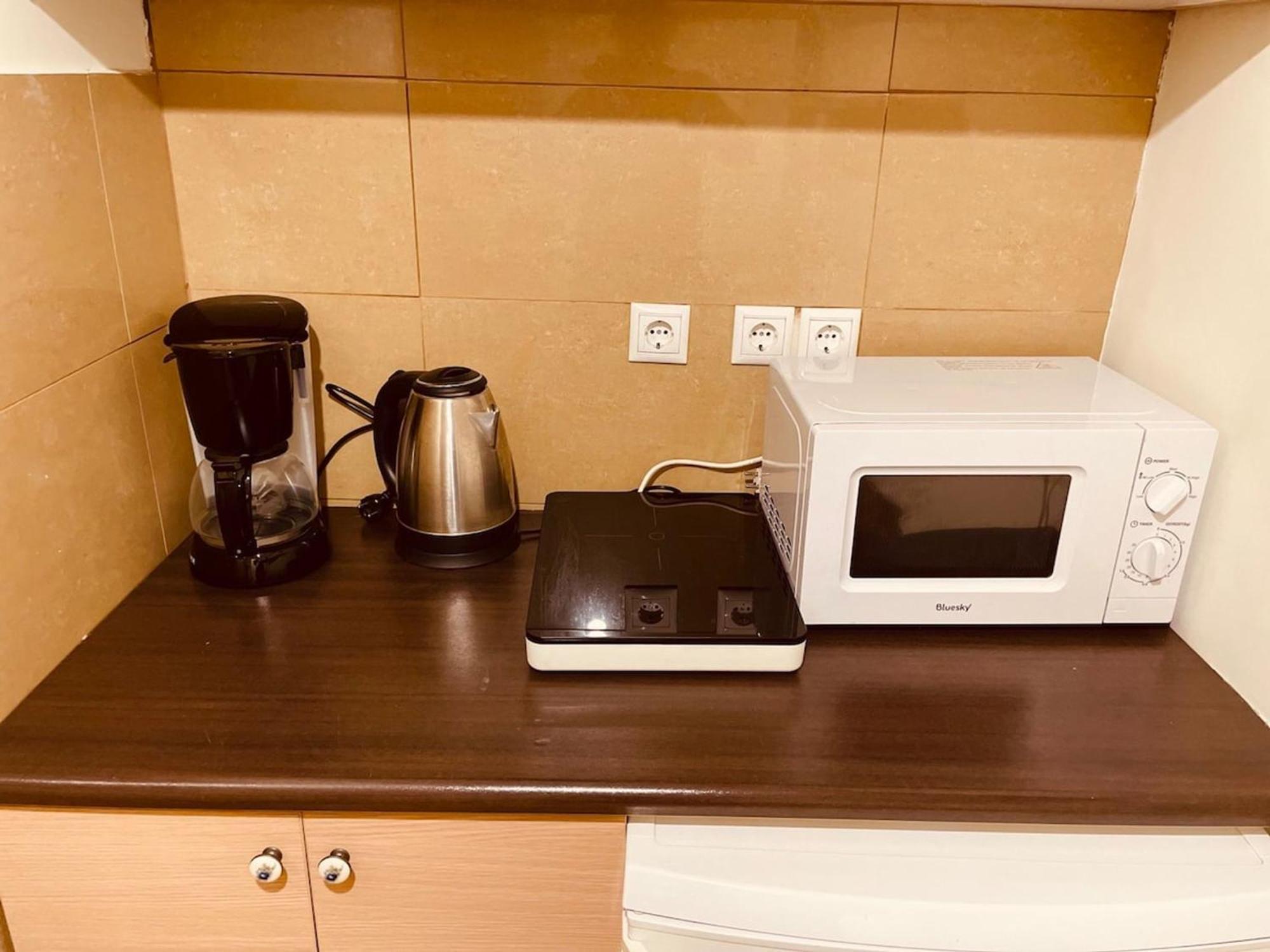 Iris Apartment By Superhost Hub Ateny Zewnętrze zdjęcie